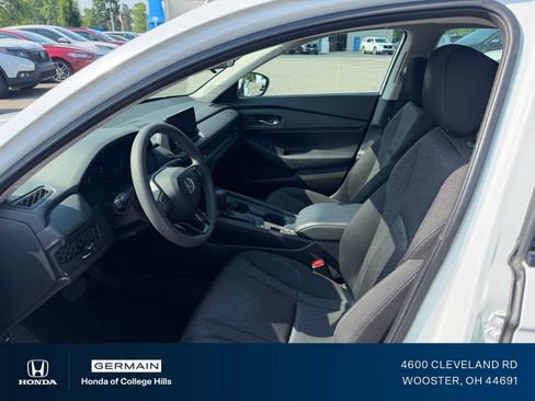 Used 2023 Honda Accord EX image 15