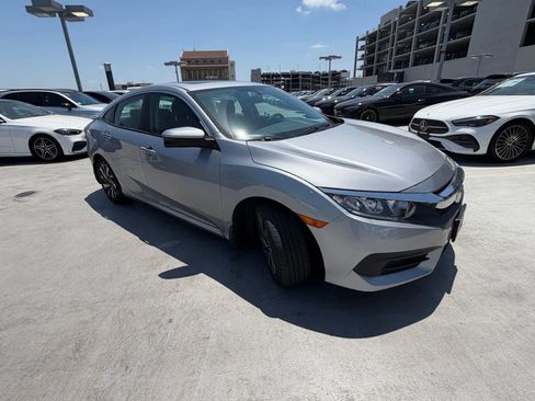 Used 2016 Honda Civic EX image 5