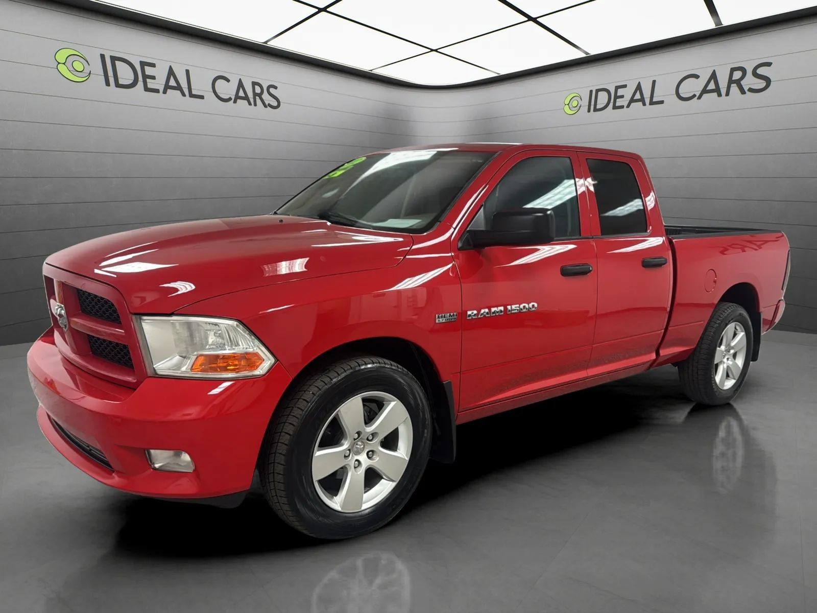 Used 2012 RAM 1500 Express RWD image 1