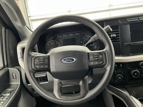 Used 2023 Ford F250 XLT w/ Snow Plow Prep Package image 8