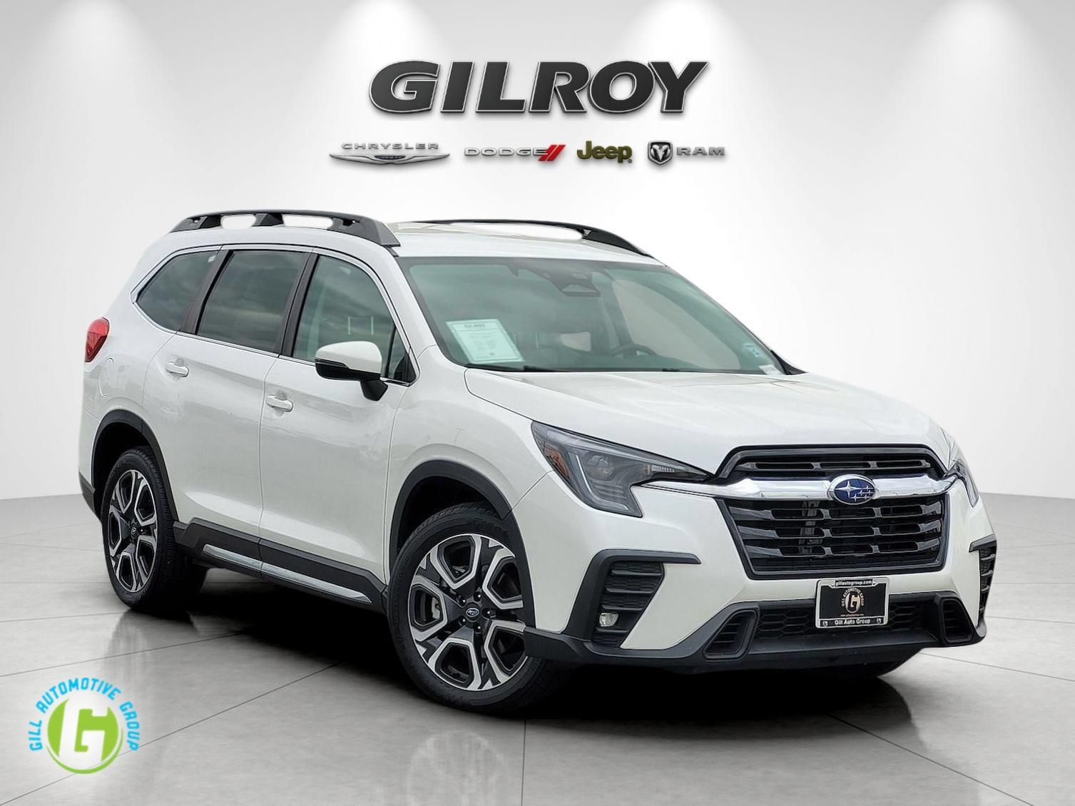 Used 2023 Subaru Ascent Limited AWD/4WD image 1