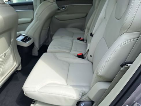 New 2026 Volvo XC90 B6 Ultra image 7