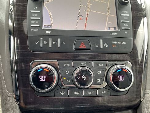 Used 2017 Buick Enclave Premium w/ Experience Buick Package image 26