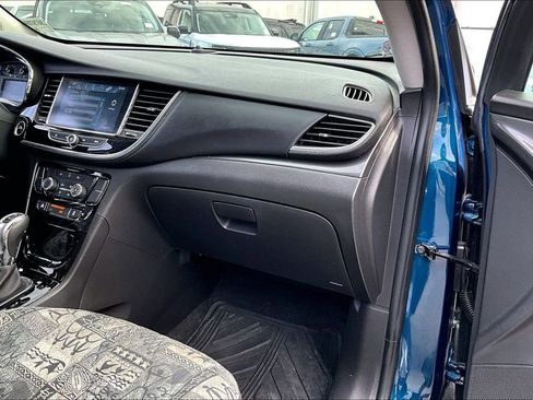 Used 2020 Buick Encore Preferred image 16