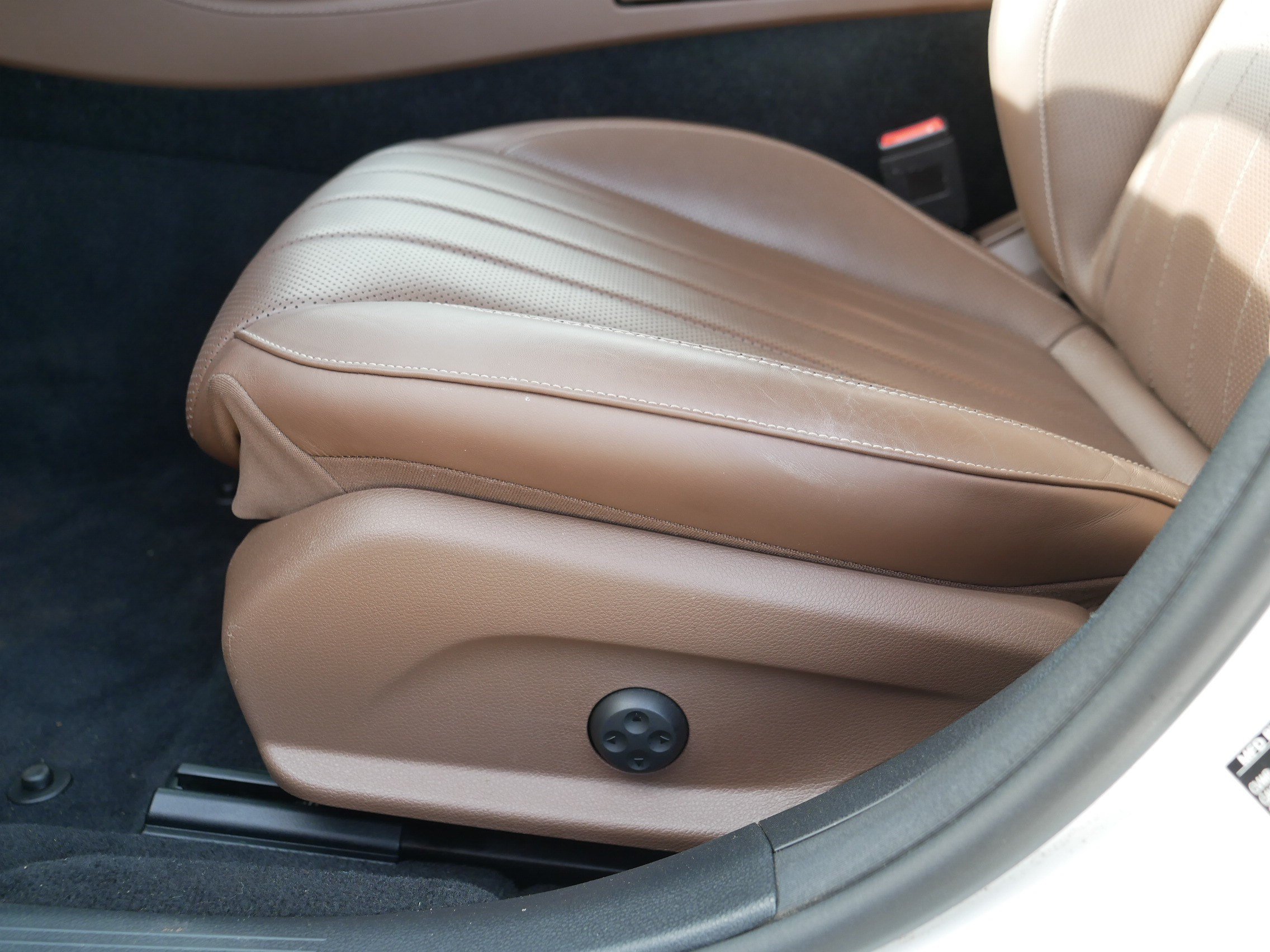Used 2022 Mercedes-Benz E 450 4MATIC Sedan image 20
