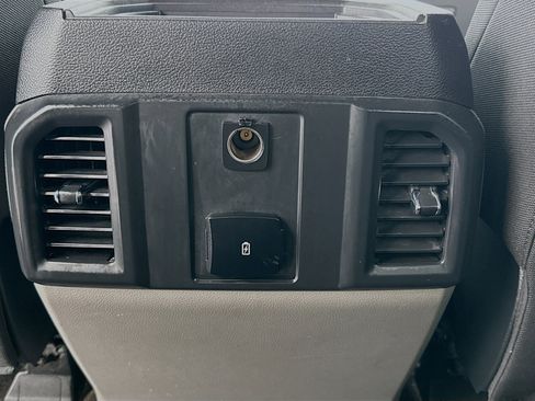 Used 2018 Ford F150 XL w/ Equipment Group 101A Mid RWD image 16
