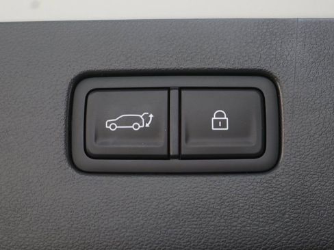 New 2026 Hyundai Ioniq 9 Limited AWD/4WD image 11