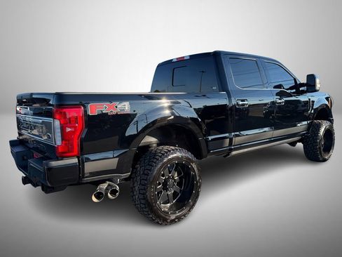 Used 2018 Ford F250 Platinum w/ FX4 Off-Road Package image 3