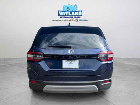 Certified 2025 Honda Pilot EX-L image 4