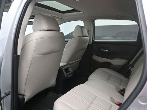 Used 2024 Honda HR-V EX-L image 2