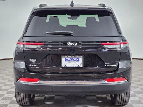 New 2025 Jeep Grand Cherokee Laredo X w/ Luxury Tech Group I image 4