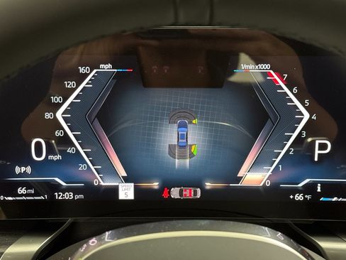 New 2026 BMW 740i image 18