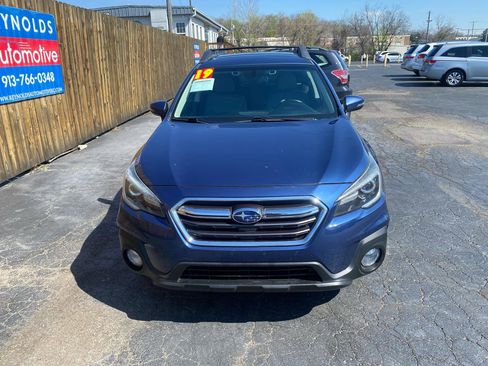 Used 2019 Subaru Outback 3.6R Limited w/ Popular Package #2 image 2