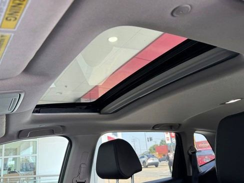 Used 2023 Honda CR-V EX-L image 24