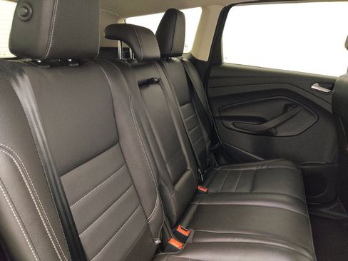 Used 2014 Ford Escape Titanium FWD image 19