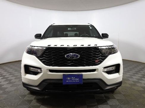 Certified 2020 Ford Explorer ST w/ Premium Technology Package image 3