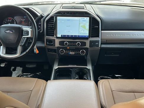 Certified 2022 Ford F250 Lariat w/ Lariat Value Package image 9