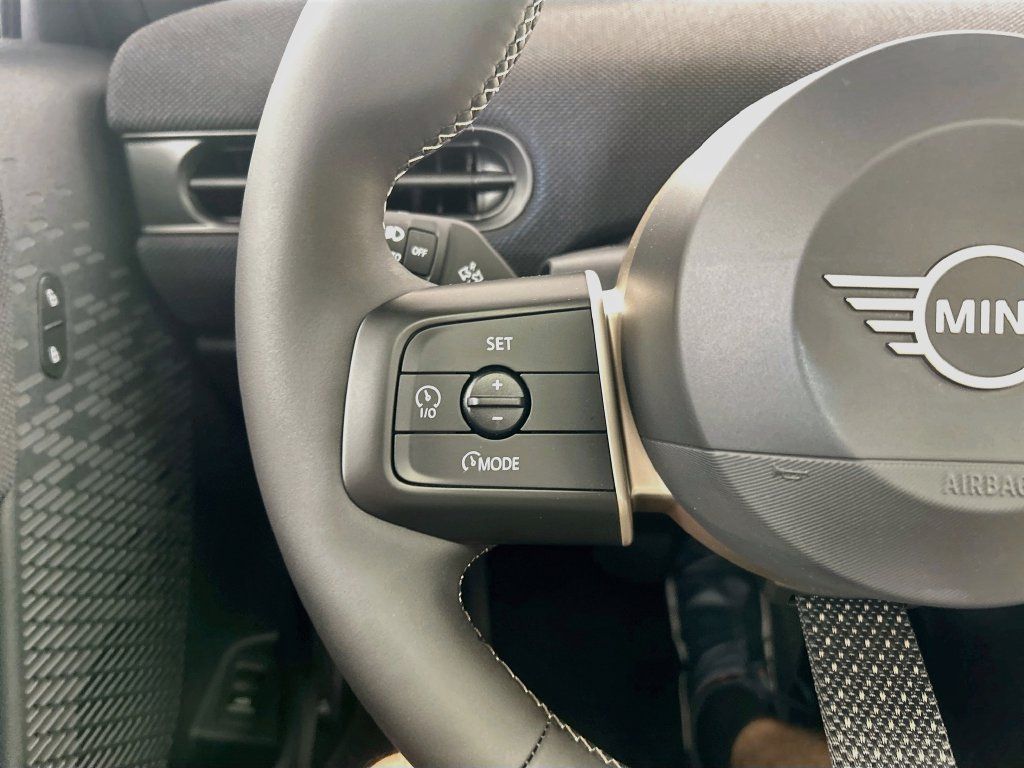 New 2027 MINI Cooper 2-Door Hardtop FWD image 11
