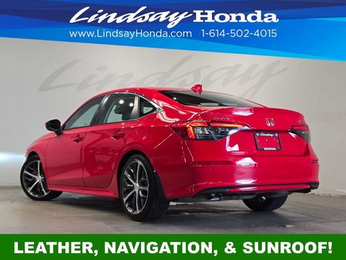 Used 2024 Honda Civic Touring image 4