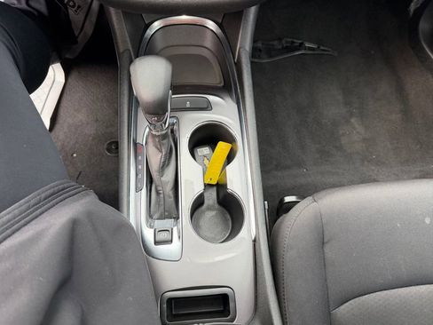 Used 2023 Chevrolet Malibu LT image 17