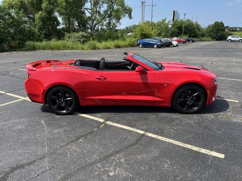 Used 2017 Chevrolet Camaro SS image 7