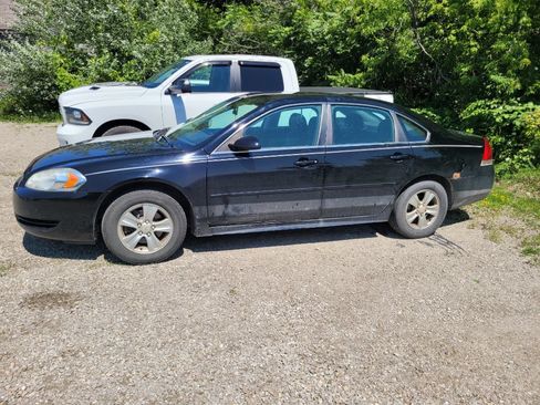 Used 2013 Chevrolet Impala LS FWD image 3