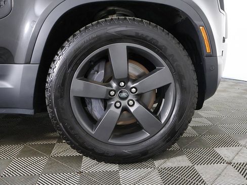 Used 2024 Land Rover Defender 110 SE image 23