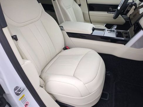 New 2026 Land Rover Range Rover SE AWD/4WD image 18