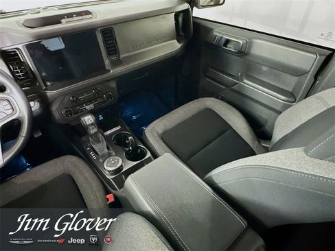 Used 2025 Ford Bronco Big Bend image 19