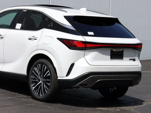 New 2026 Lexus RX 350 Premium Plus w/ Convenience Package AWD/4WD image 9