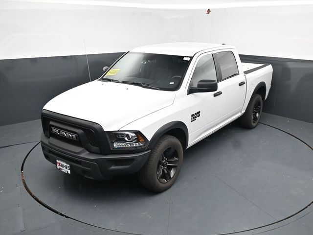 Used 2024 RAM 1500 Warlock AWD/4WD image 32