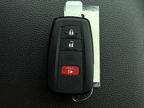 New 2025 Toyota RAV4 XLE image 23