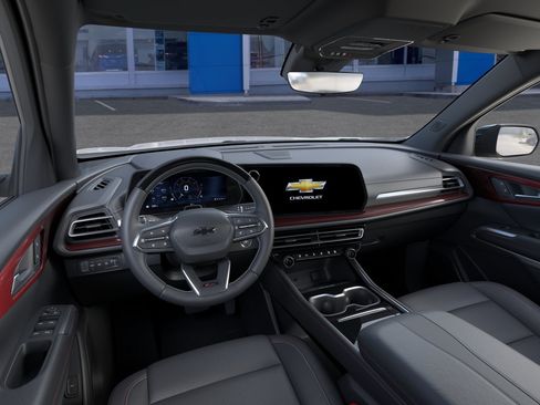 New 2026 Chevrolet Traverse Z71 w/ Enhanced Driving Package AWD/4WD image 17