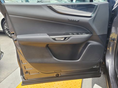 Used 2025 Lexus NX 350h AWD w/ Premium Package image 17