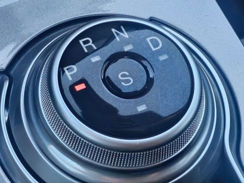 Certified 2024 Ford Edge SEL w/ Convenience Package image 20