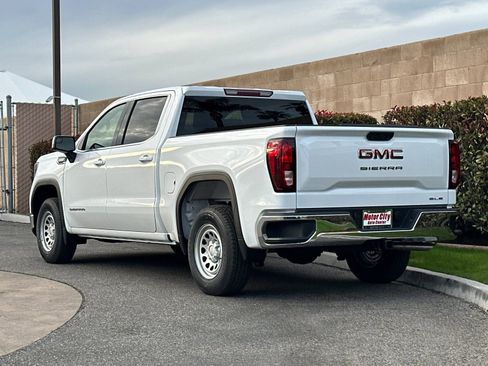 New 2026 GMC Sierra 1500 SLE RWD image 6