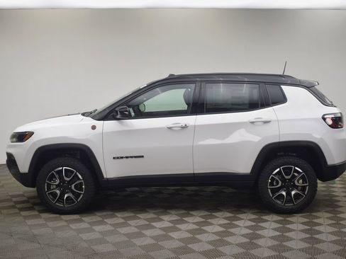 New 2026 Jeep Compass Trailhawk AWD/4WD image 13