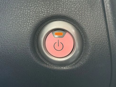 Used 2014 Nissan Leaf S w/ Charge Package image 25