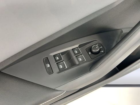 New 2026 Volkswagen Jetta SE image 13