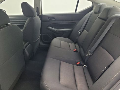 Used 2024 Nissan Altima 2.5 SV image 18