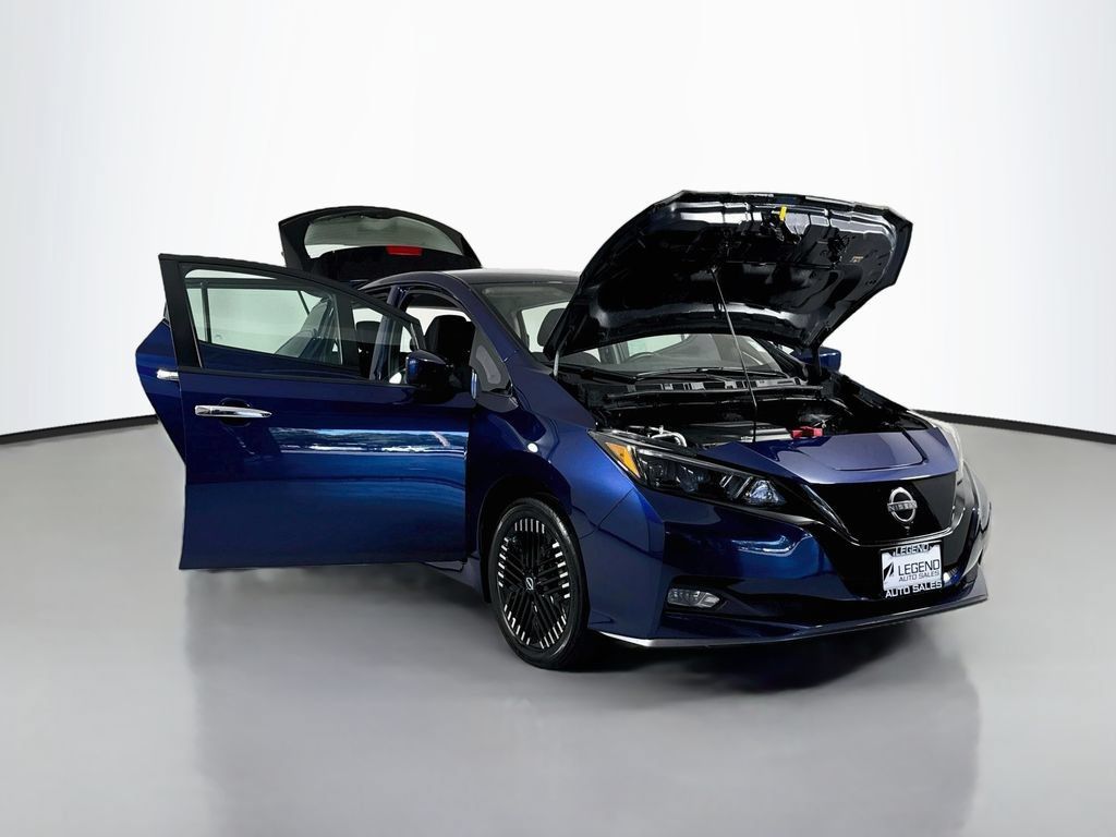 Used 2024 Nissan Leaf SV Plus FWD image 17