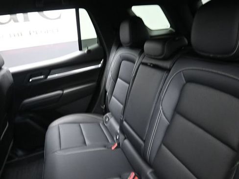 Certified 2026 GMC Terrain Elevation w/ Elevation Premium Package FWD image 21