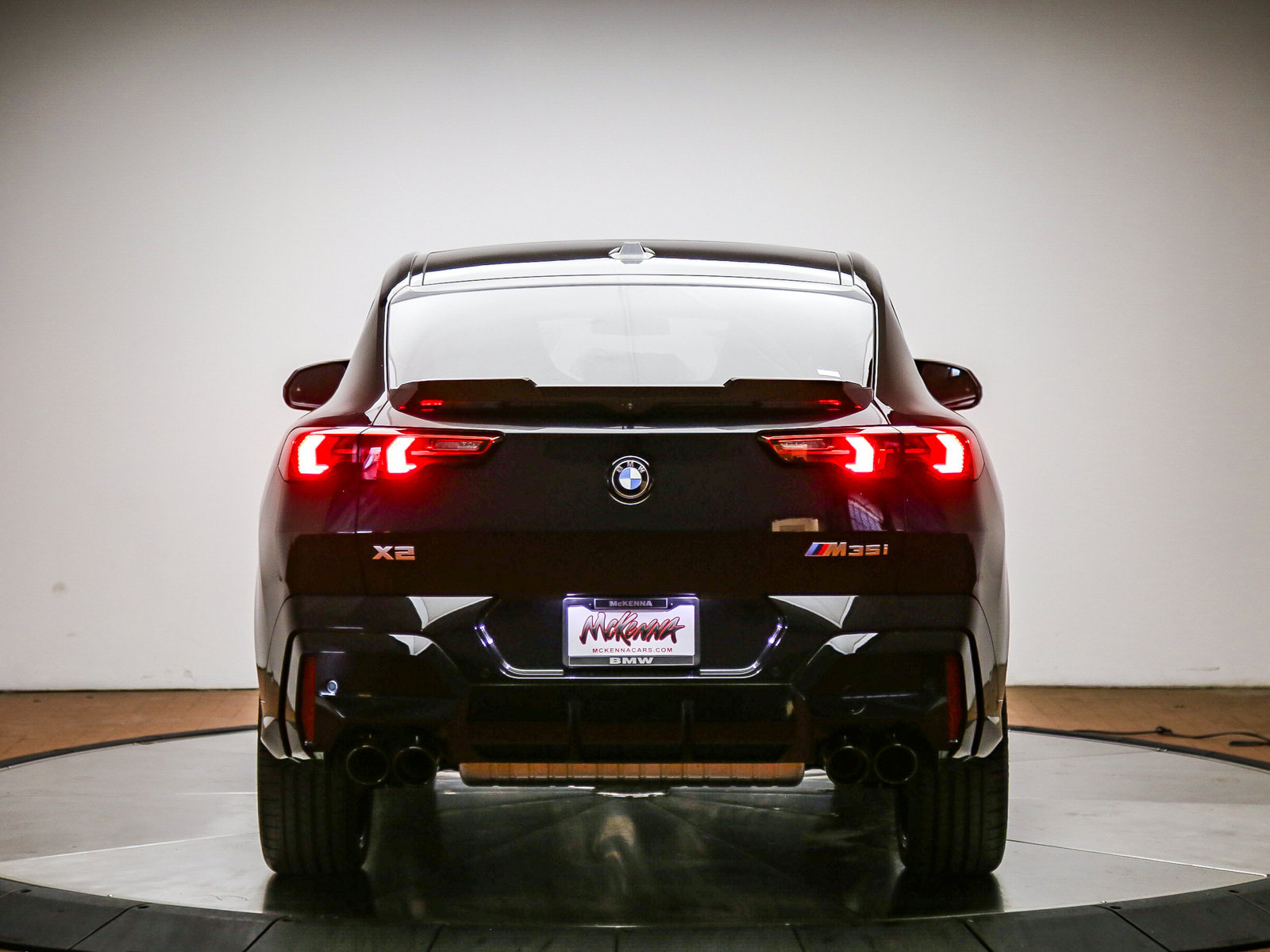 New 2026 BMW X2 M35i w/ Technology Package AWD/4WD image 3
