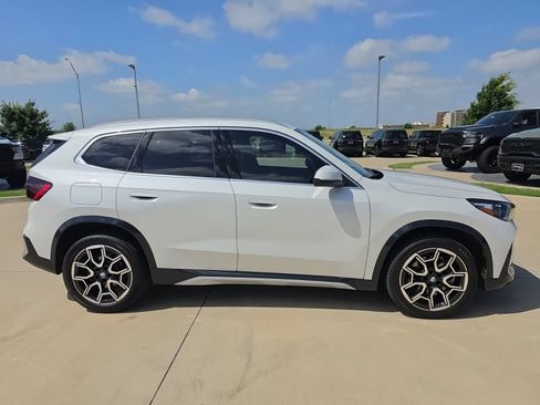 Used 2025 BMW X1 xDrive28i AWD/4WD image 6