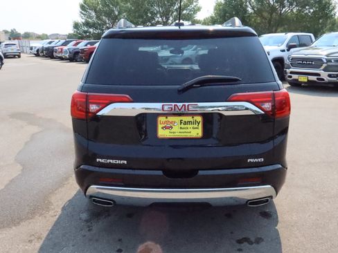 Used 2017 GMC Acadia Denali w/ Technology Package AWD/4WD image 6