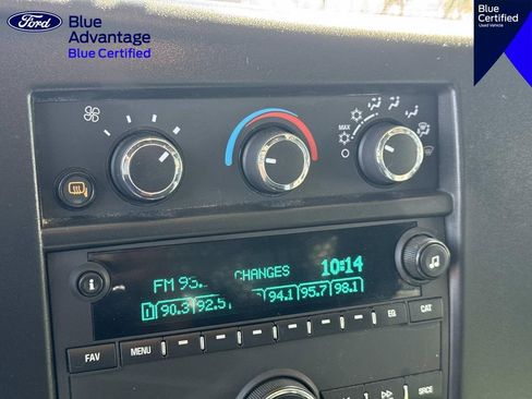 Used 2024 Chevrolet Express 2500 w/ Driver Convenience Package RWD image 25