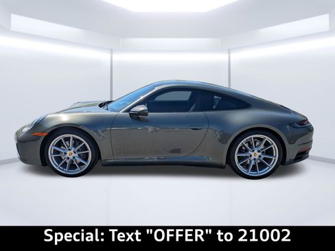 Used 2020 Porsche 911 Carrera image 6