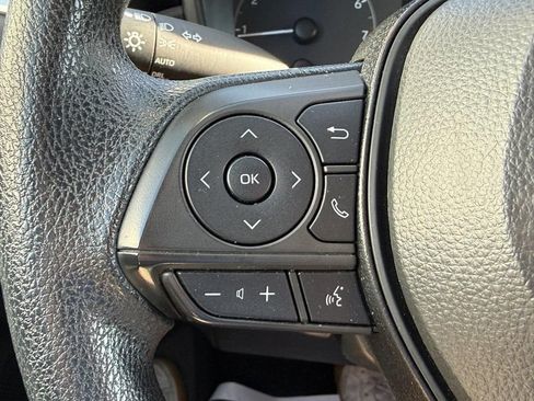 Used 2024 Toyota Corolla LE FWD image 23