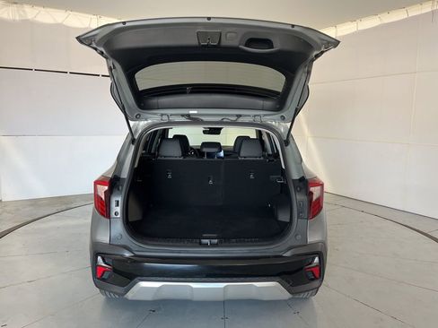 Used 2024 Kia Seltos S image 13