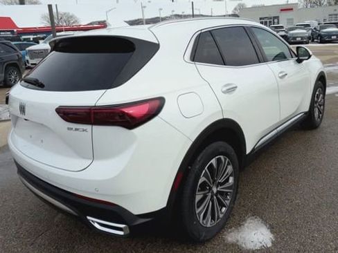 New 2026 Buick Envision Preferred image 8